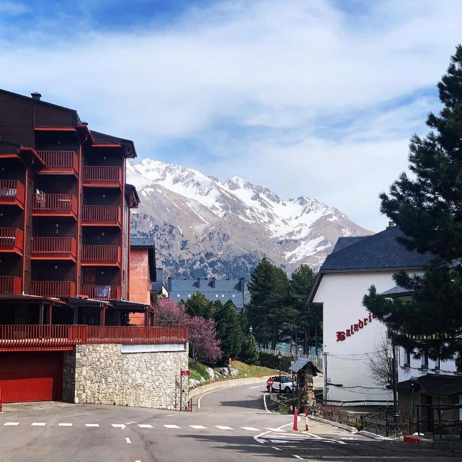 Inmobiliaria Formigal - admite mascotas - Exterior foto